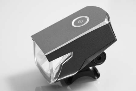 Raptor X3 Bicycle Headlight / Roxim Technologies, Inc.