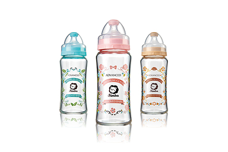 Crystal Romance Glass Feeding Bottle  / SONISON BABY PRODUCTS CO., LTD.