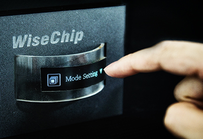 In-Cell Touch OLED Display /  WiseChip Semiconductor Inc. 