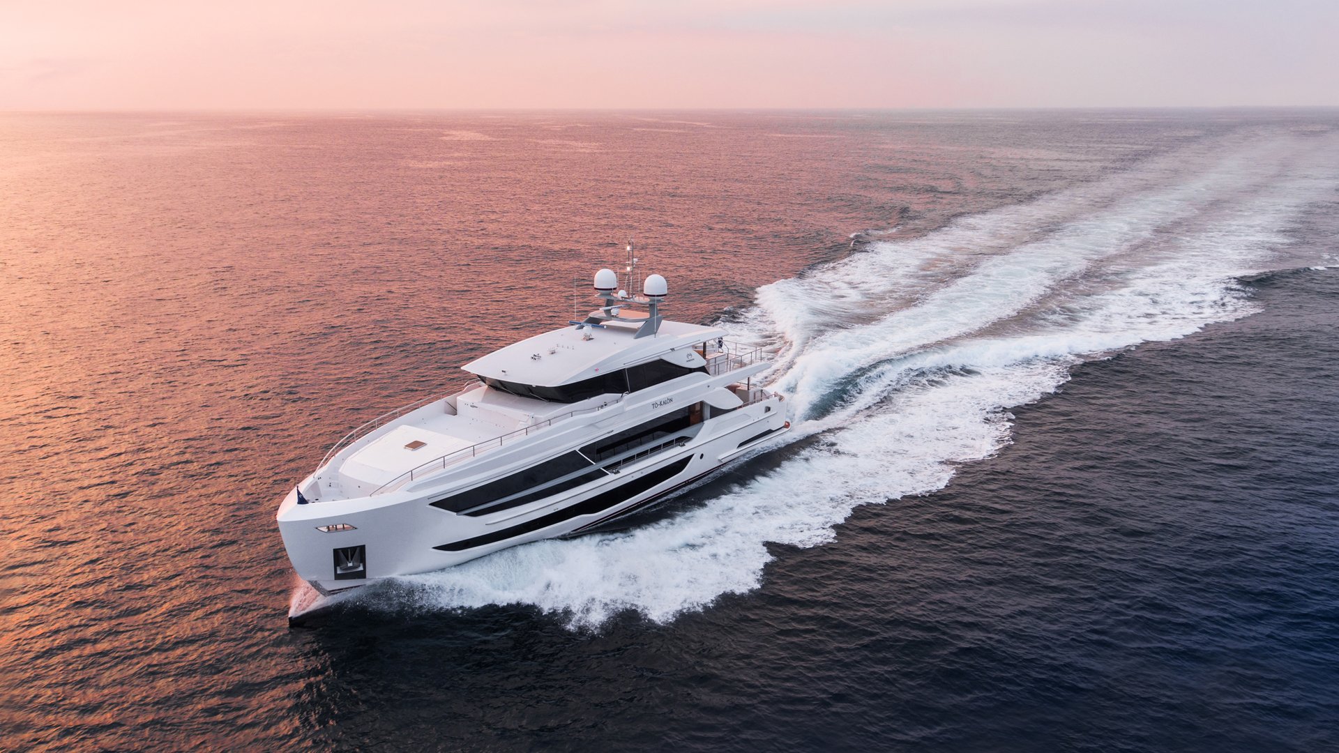 102feet luxury motor yacht