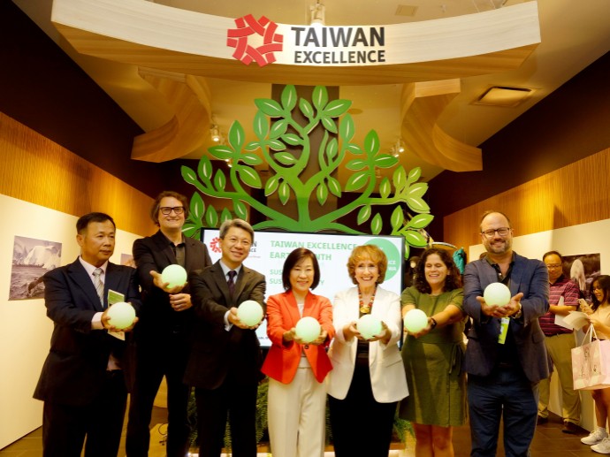 綠色台灣精品驚艷西雅圖 搭美國APEC會議倡永續未來