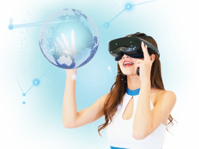 【群創光電】逐步實現虛擬世界藍圖  群創VR顯示器帶你勇闖元宇宙